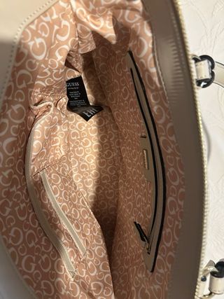 Bolso Guess beige ORIGINAL SIN ESTRENAR ! 