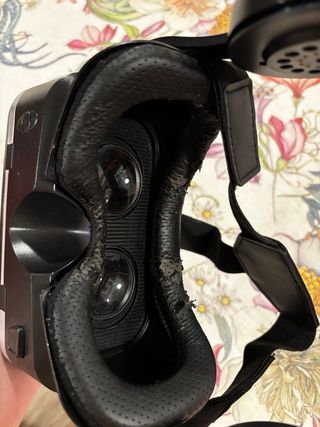 Occhiali VR visore per cellulare realtà virtuale