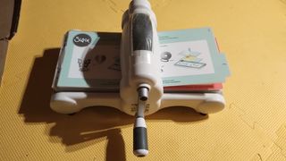Big Shot Sizzix macchina fustellatrice