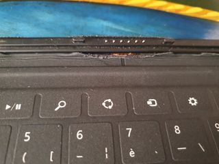 Microsoft Surface RT - Tableta negra