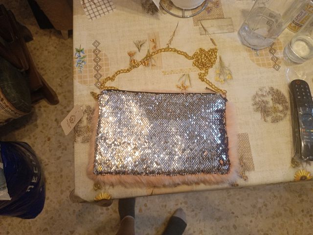 Bolso rosa - Pelitos y lentejuelas