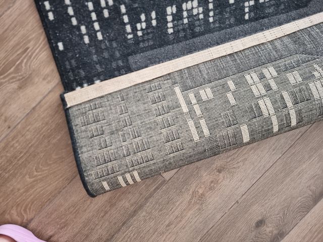 Alfombra gris ciudades