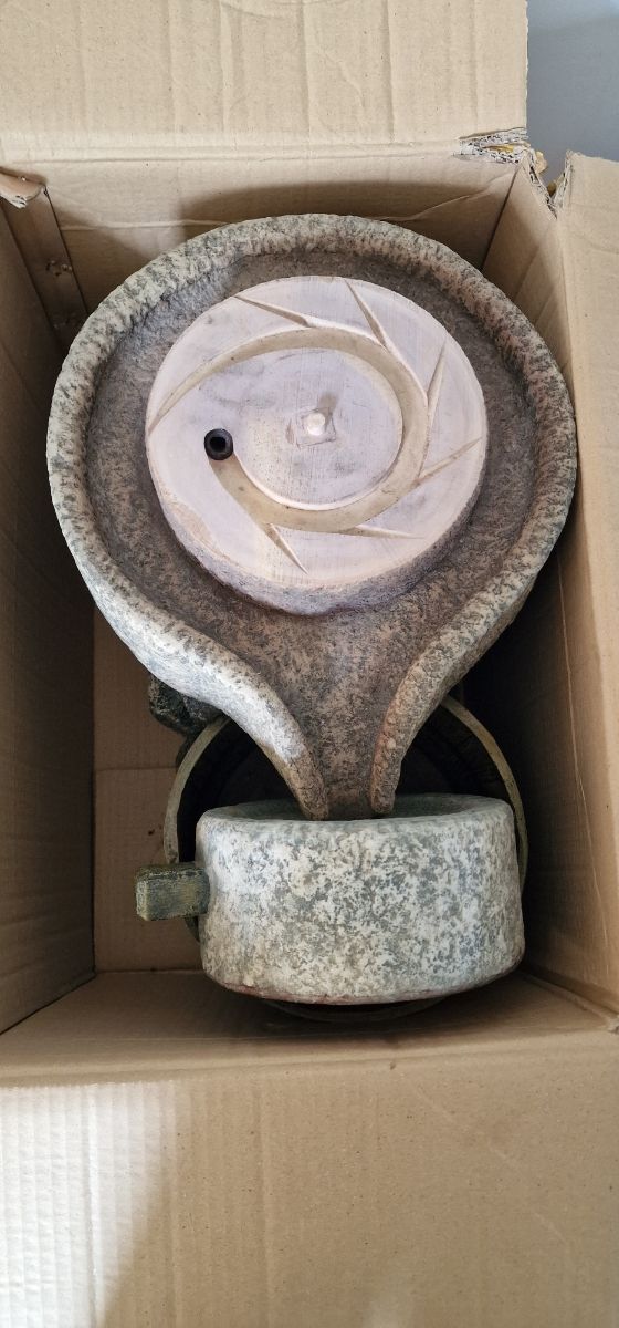 Fuente de agua decorativa