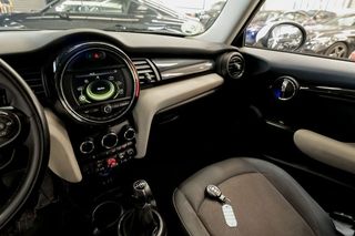 MINI Cooper   ONE 
