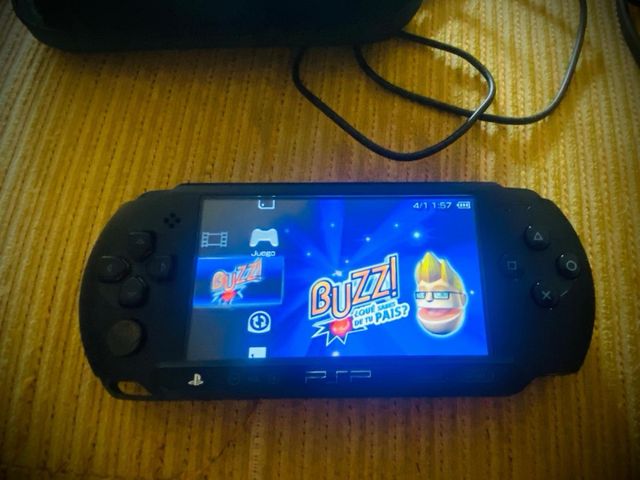 PSP preta - Console em perfeito estado