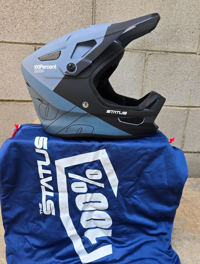 Casco 100% Status MTB descenso BMX