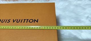 Caja y bolsa Louis Vuitton