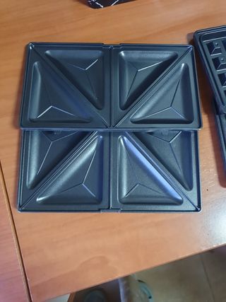 Sandwichera eléctrica 