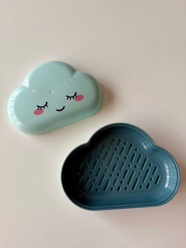 SIN ESTRENAR. Jabonera nube