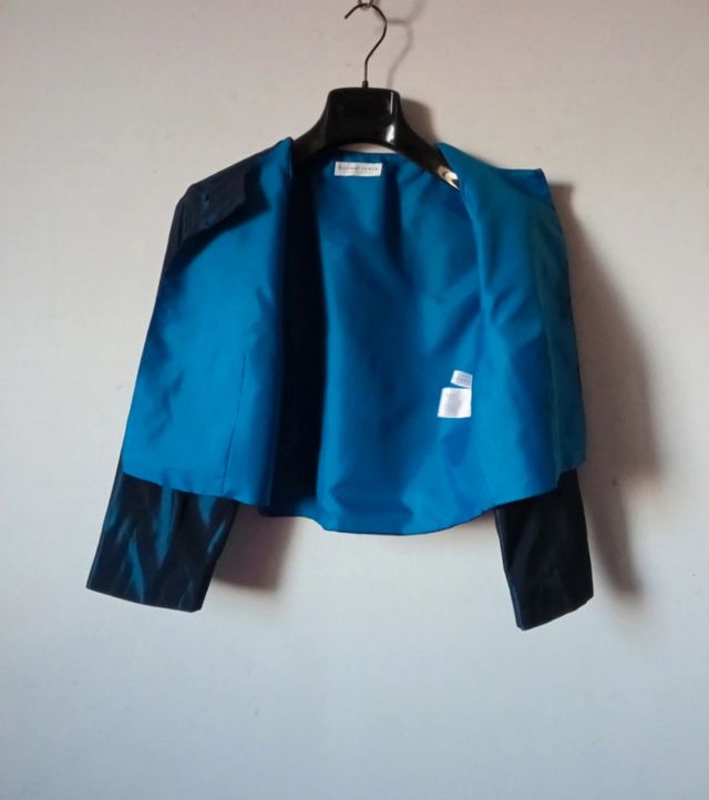 Bolero blu satinato