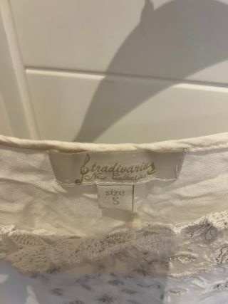 Blusa Stradivarius blanca talla S