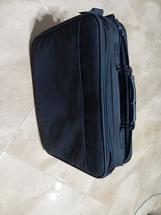 Maletín Toshiba - Portátil Negro