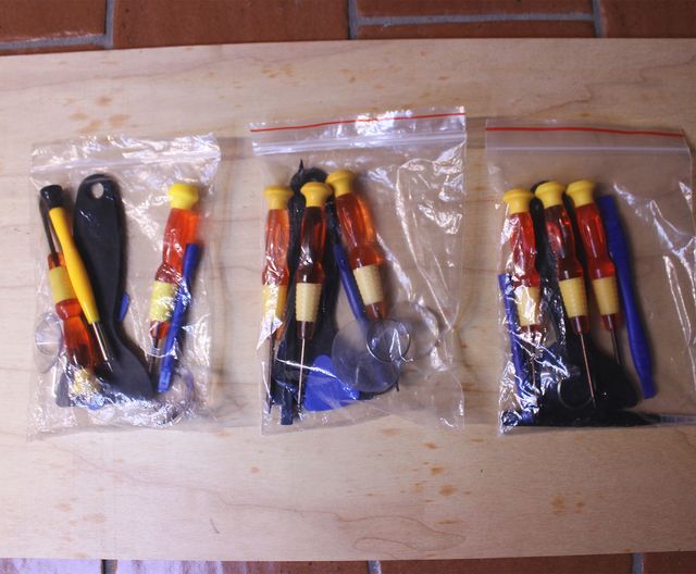 Kit riparazione Smartphone e dispositivi elettroni