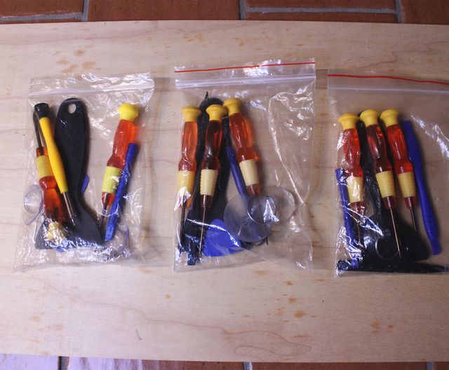 Kit riparazione Smartphone e dispositivi elettroni