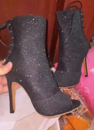Botines negros brillantes de baile