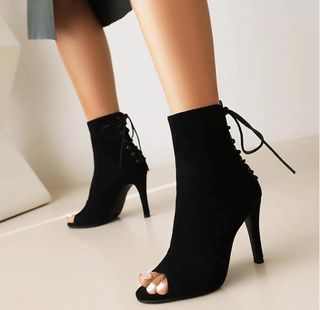 Botines negros brillantes de baile