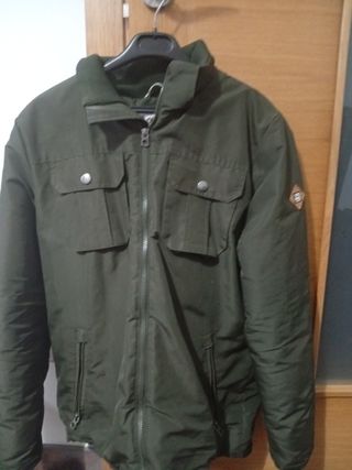 Cazadora Jack & Jones verde oliva