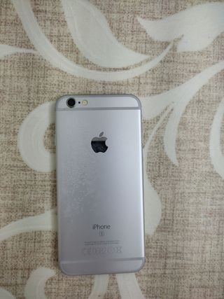 iPhone 6s 64GB - Silver/White