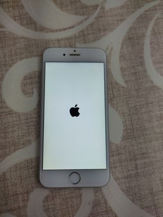 iPhone 6s 64GB - Silver/White