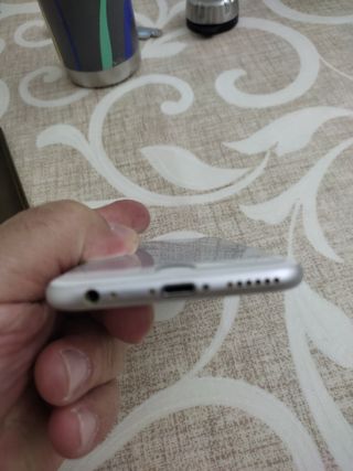 iPhone 6s 64GB - Silver/White