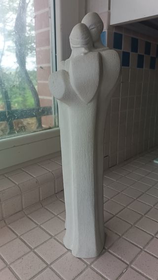 Statua Coppia Abbraccio