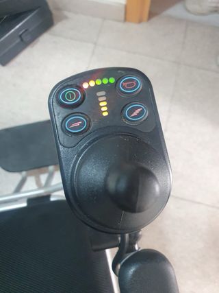 Silla ruedas eléctrica plegable