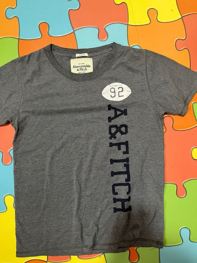 Camiseta Abercrombie & Fitch Gris