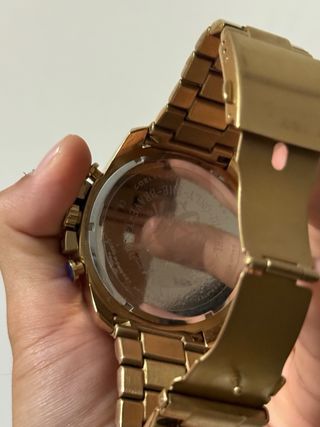 Reloj Diesel Mega Chief DZ4360 dorado