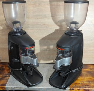 Molinillos Café Marcfi K6 color negro, las dos