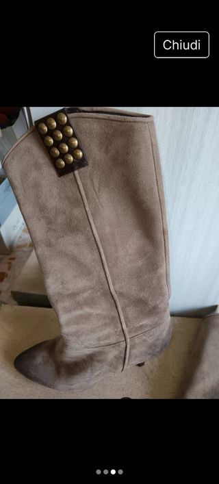 Stivali scamosciati Alberto Gozzi beige 40