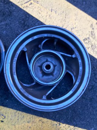 Llantas Yamaha 10" Tubeless