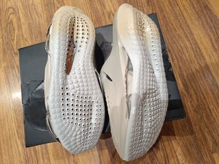 Nike MMW5 - Zuecos Beige