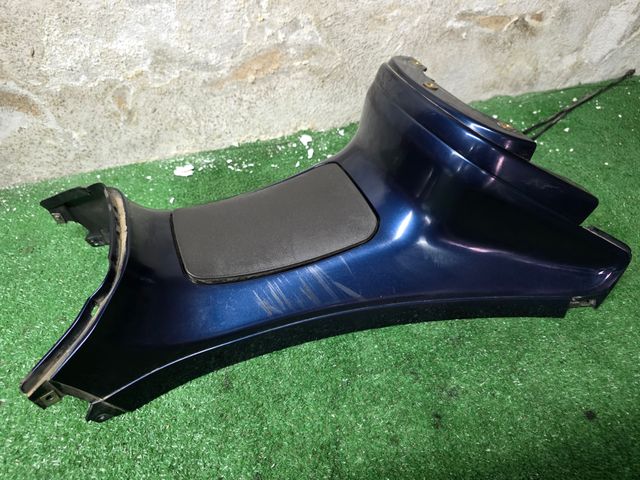 Tapa central piaggio x8