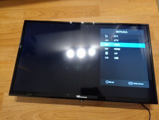 TV LED TD Systems 32" HD 720p
