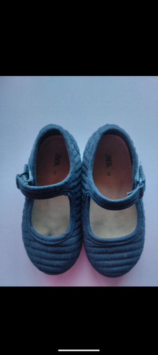 Manoletinas niña azul marino - Zara 23