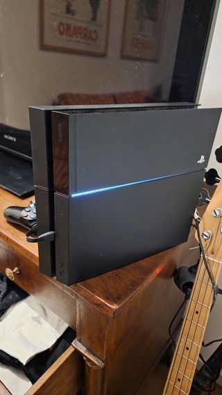 PS4