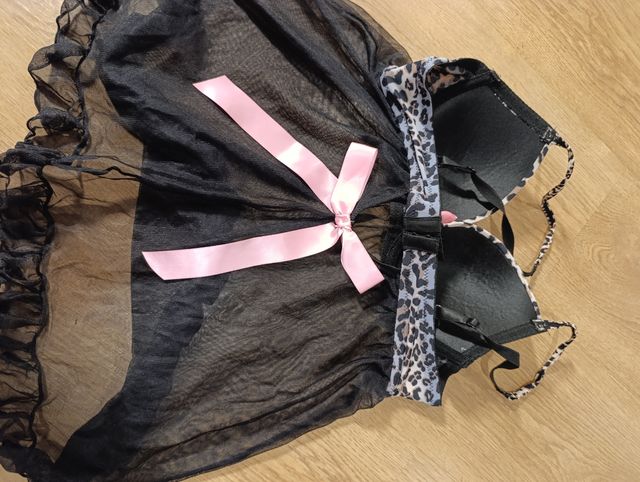 Conjunto lencería Talla M o 90