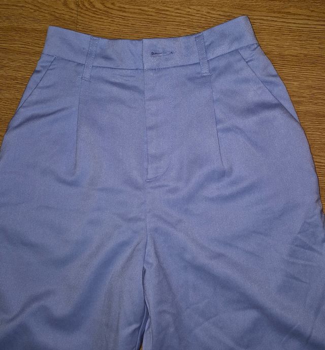 Bermuda H&M azul celeste