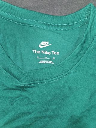 Camiseta Nike Verde Talla M