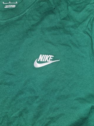 Camiseta Nike Verde Talla M