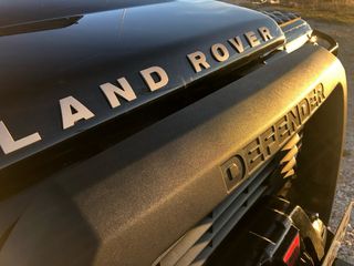 Land Rover Defender 2011