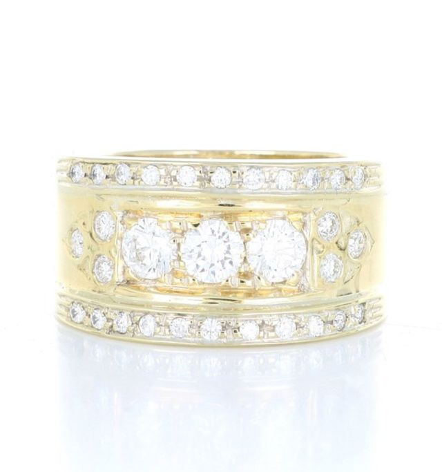 Anello 18 carati Oro giallo 1.60ct. Diamante