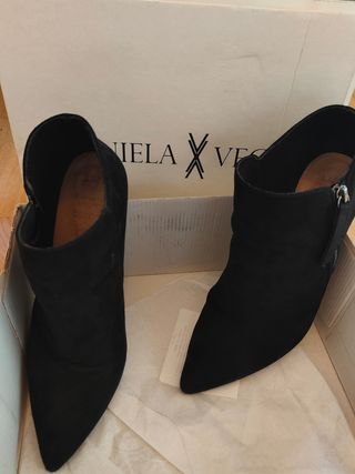 Botines Daniela Vega negros, talla 38