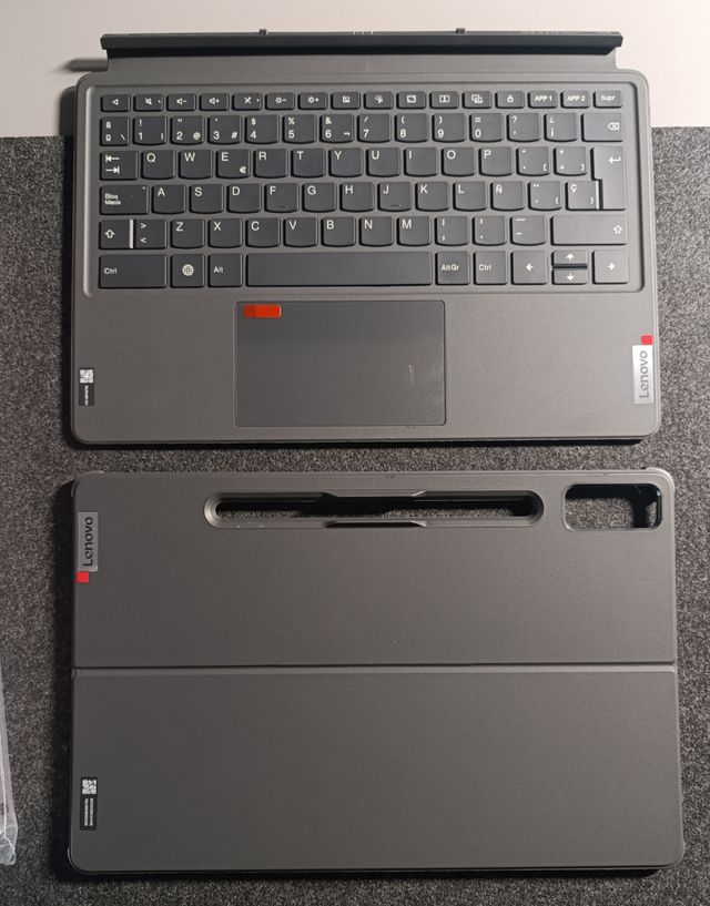 Lenovo Tab P12 3K 12.7" + Pen + Teclado + 2 Fundas