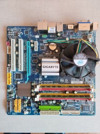 Placa base GIGABYTE GA-EG41-MF