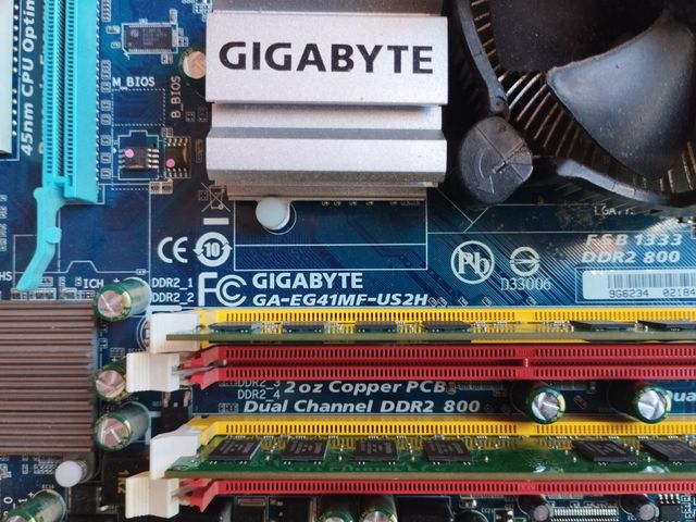 Placa base GIGABYTE GA-EG41-MF