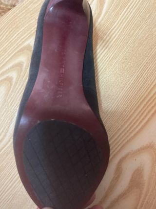 Zapatos tacón Tommy Hilfiger negros