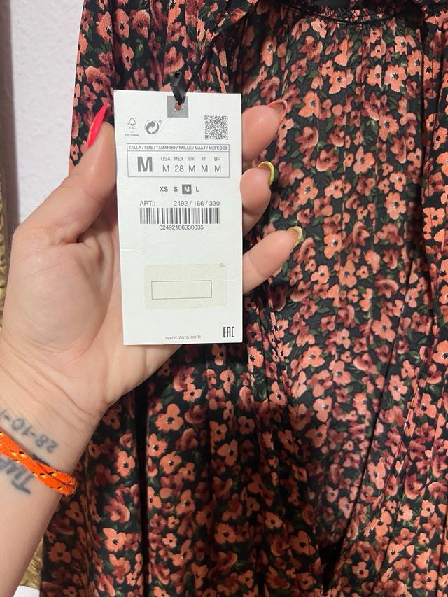 Vestido Zara flores - Talla M