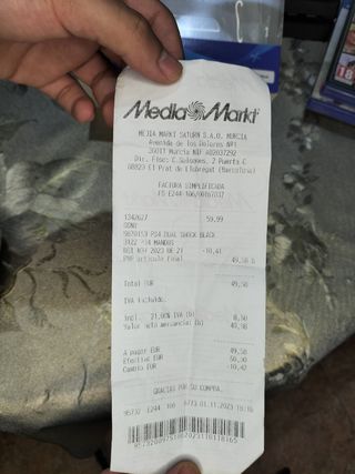 PS4 Pro (PlayStation 4) - 3 juegos