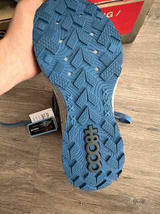 Zapatillas 8000 trekking montaña talla 39